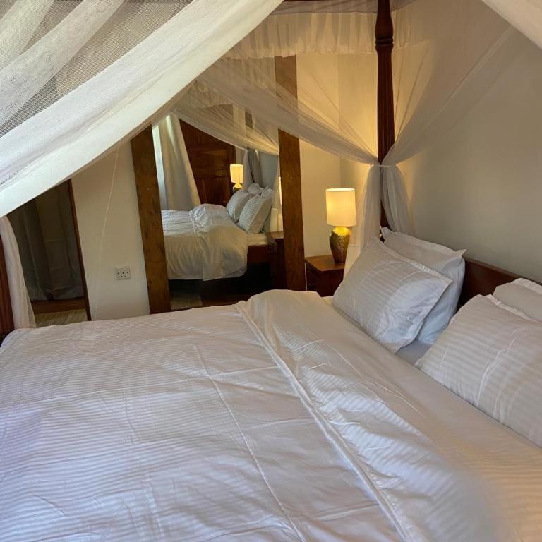 Villa Isla Del Amore Watamu Bagian luar foto